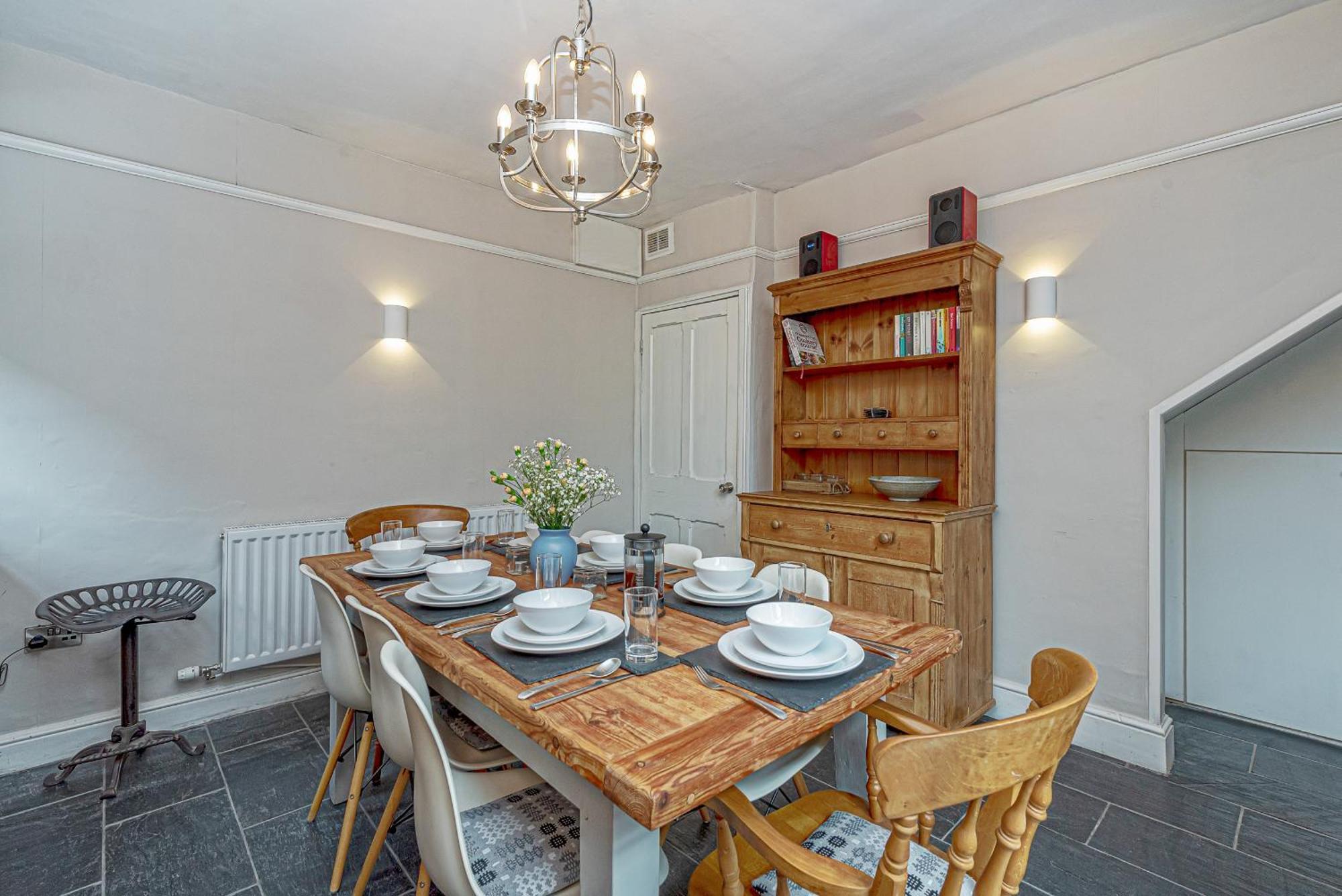 돌겔라우 Character Townhouse In Town Centre & Superb Views 빌라 외부 사진